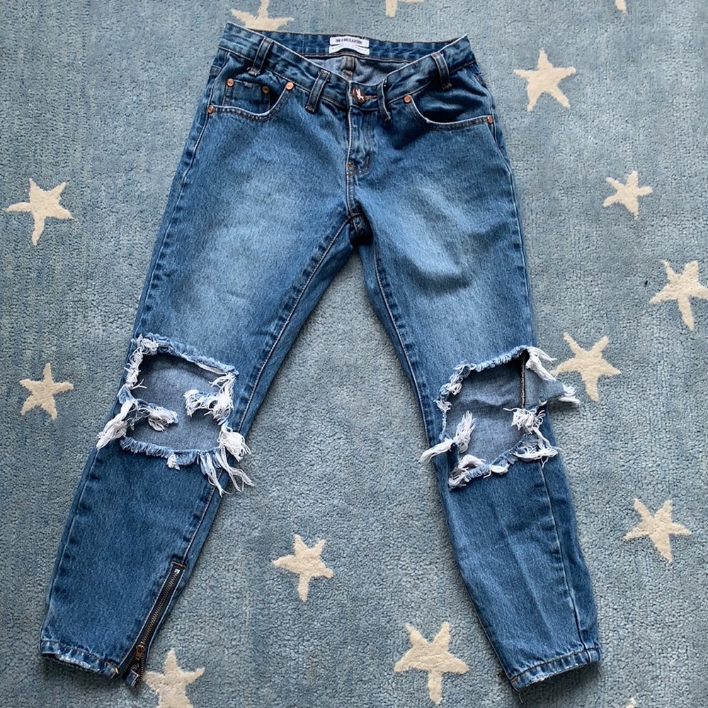 One Teaspoon Ripped Jeans - Picture 2 of 8